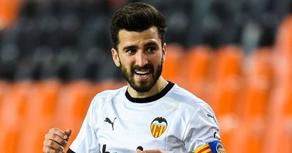 Valencia ready to offer Gaya big contract amid Barca links (reliability: 4 stars)