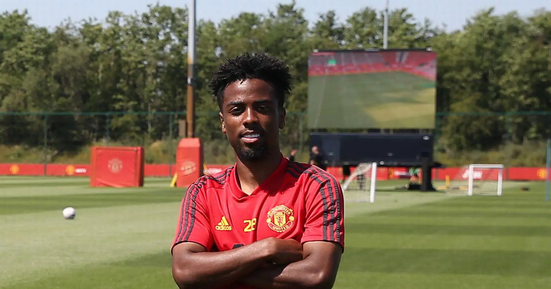 The Telegraph: Angel Gomes ready to stay in Premier League amid Chelsea links