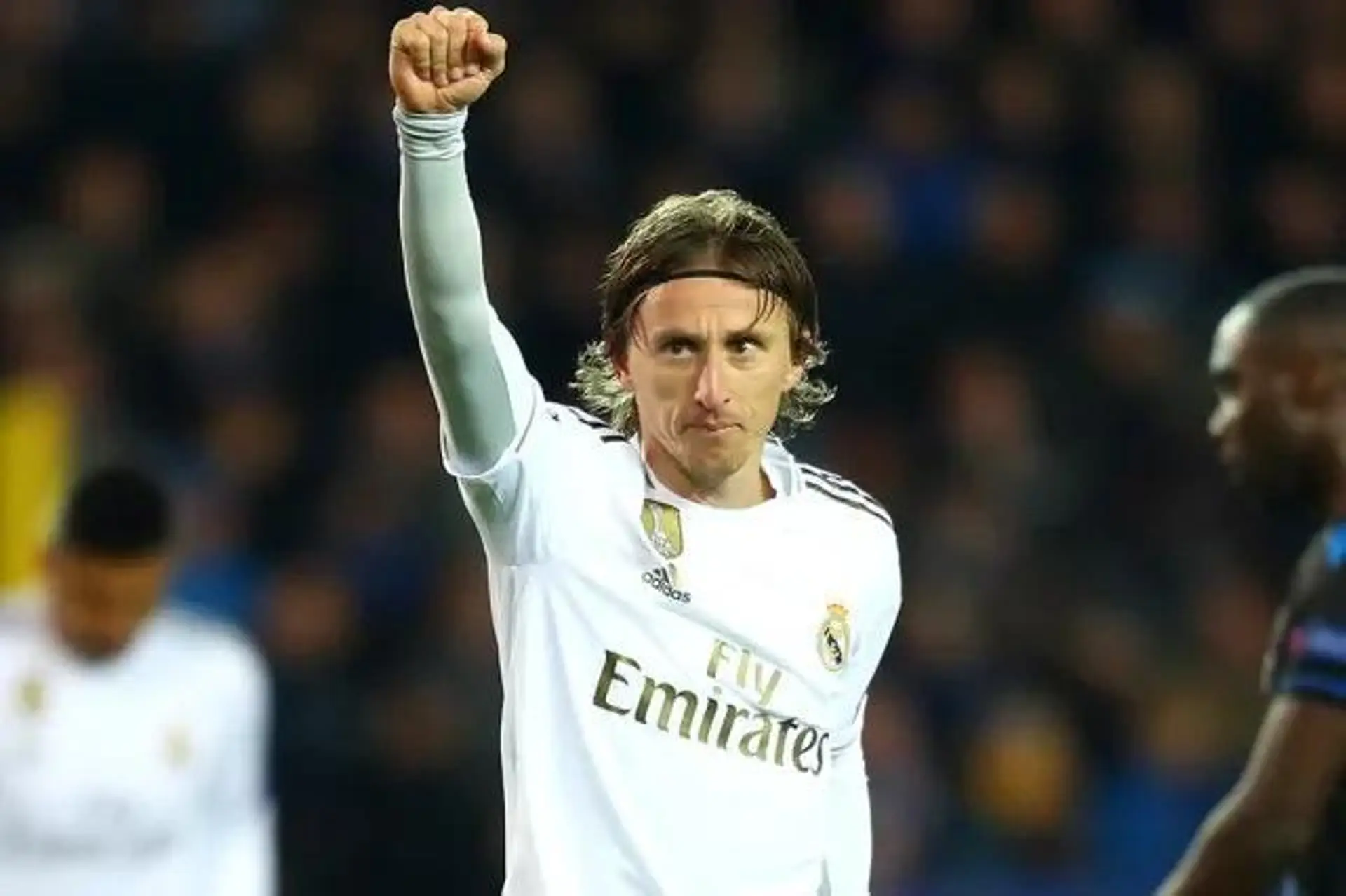 Luka Modric: une saison à gauche ou la retraite de Bernabeu?