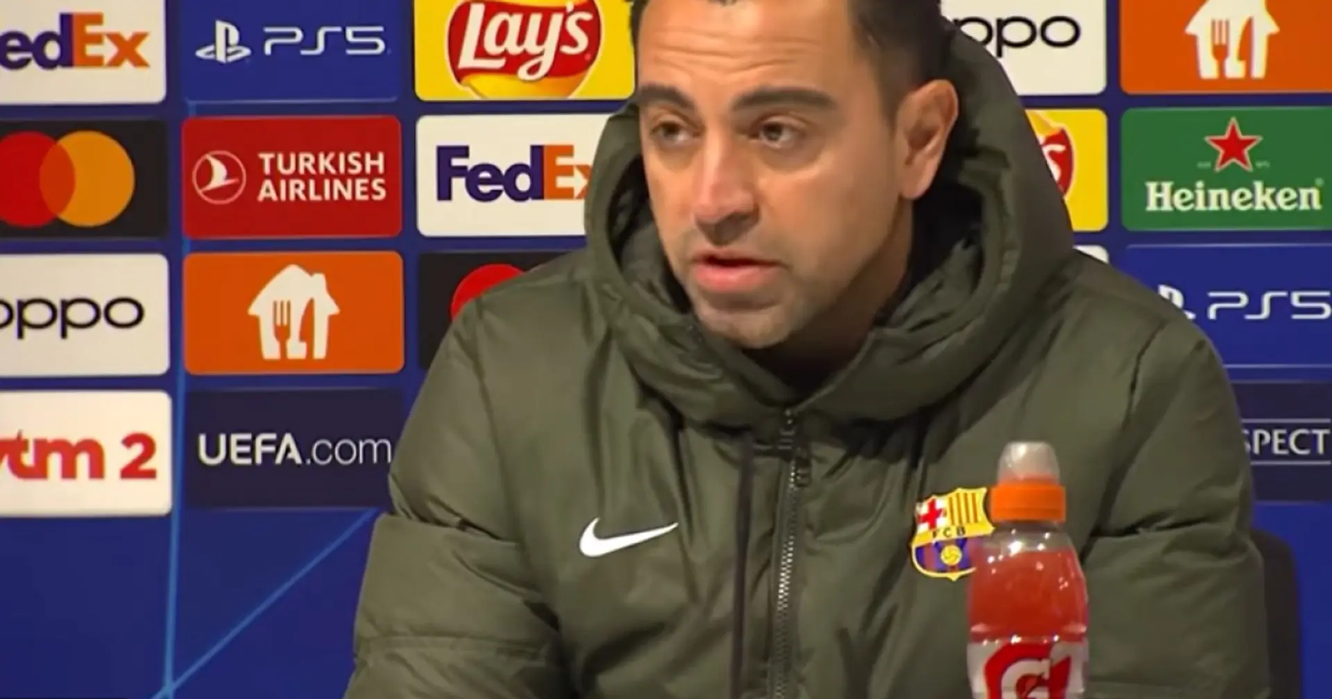 'Non sarei seduto qui': Xavi spiega perché il Barça non l'ha ancora esonerato 