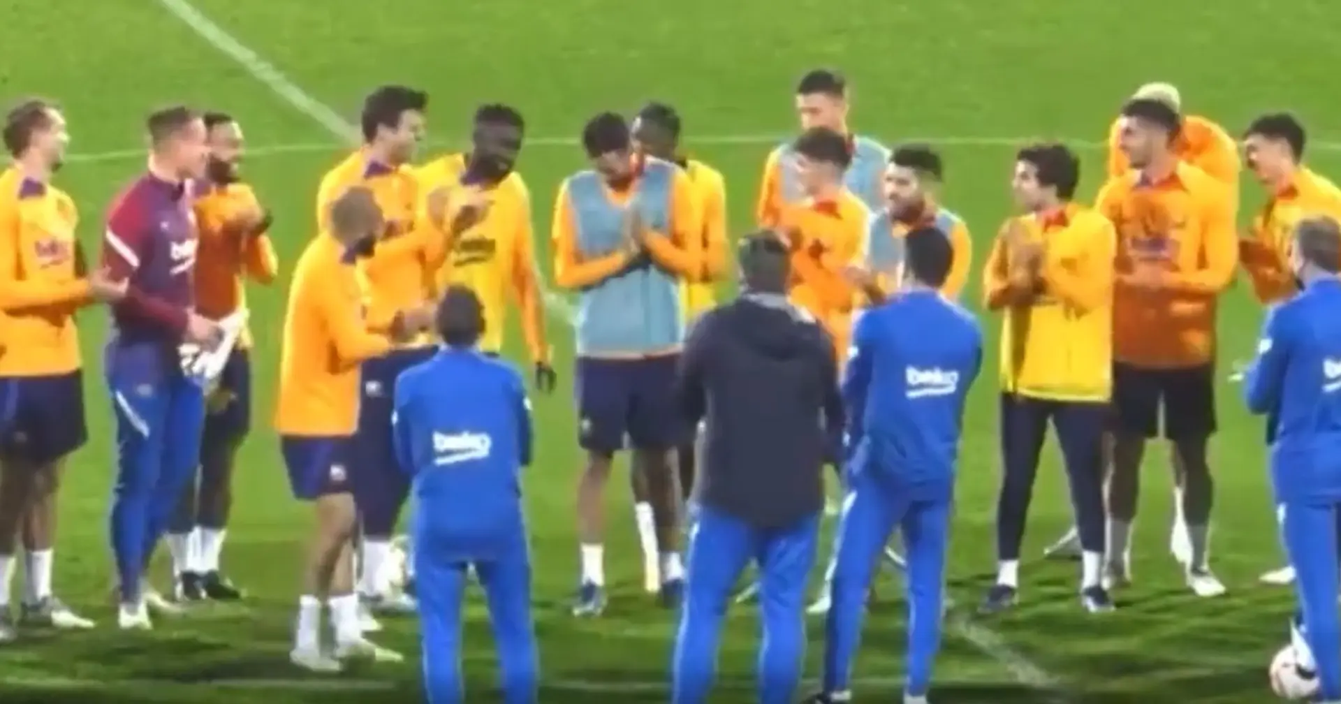 Visto: los jugadores del Barça aplauden a Umtiti durante un entrenamiento tras aceptar un recorte salarial (video)