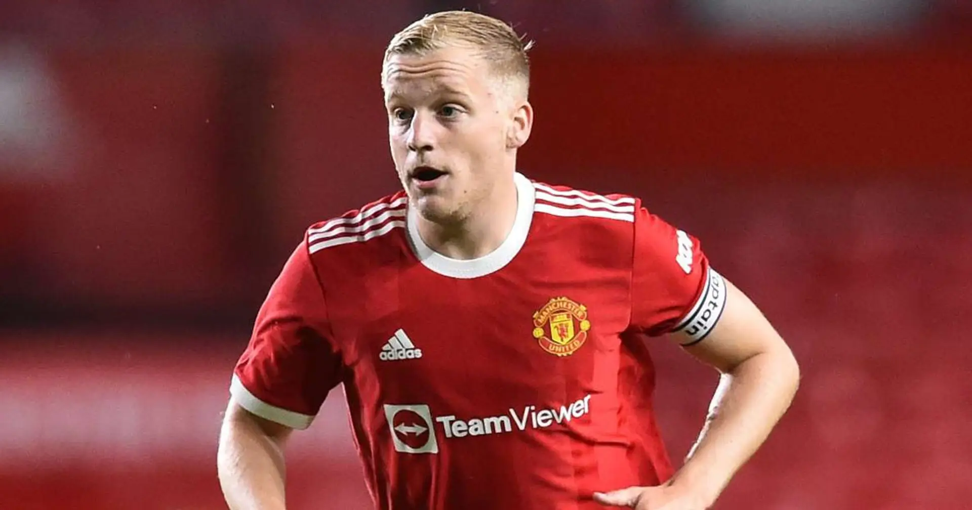 Barcelona want to sign Van de Beek in January & 4 big United stories you might've missed