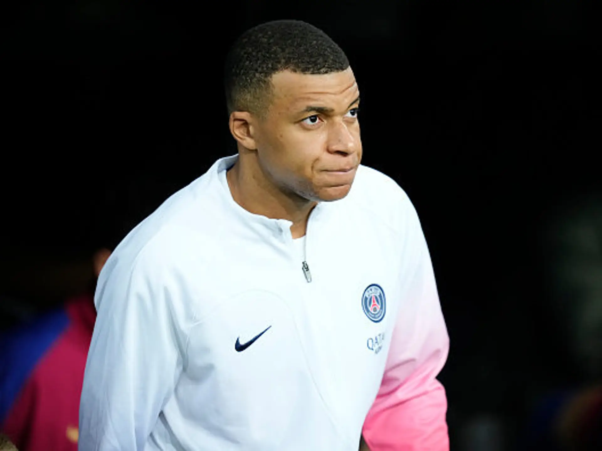 It is rumored that Mbappe said that he wants to play in the center of 