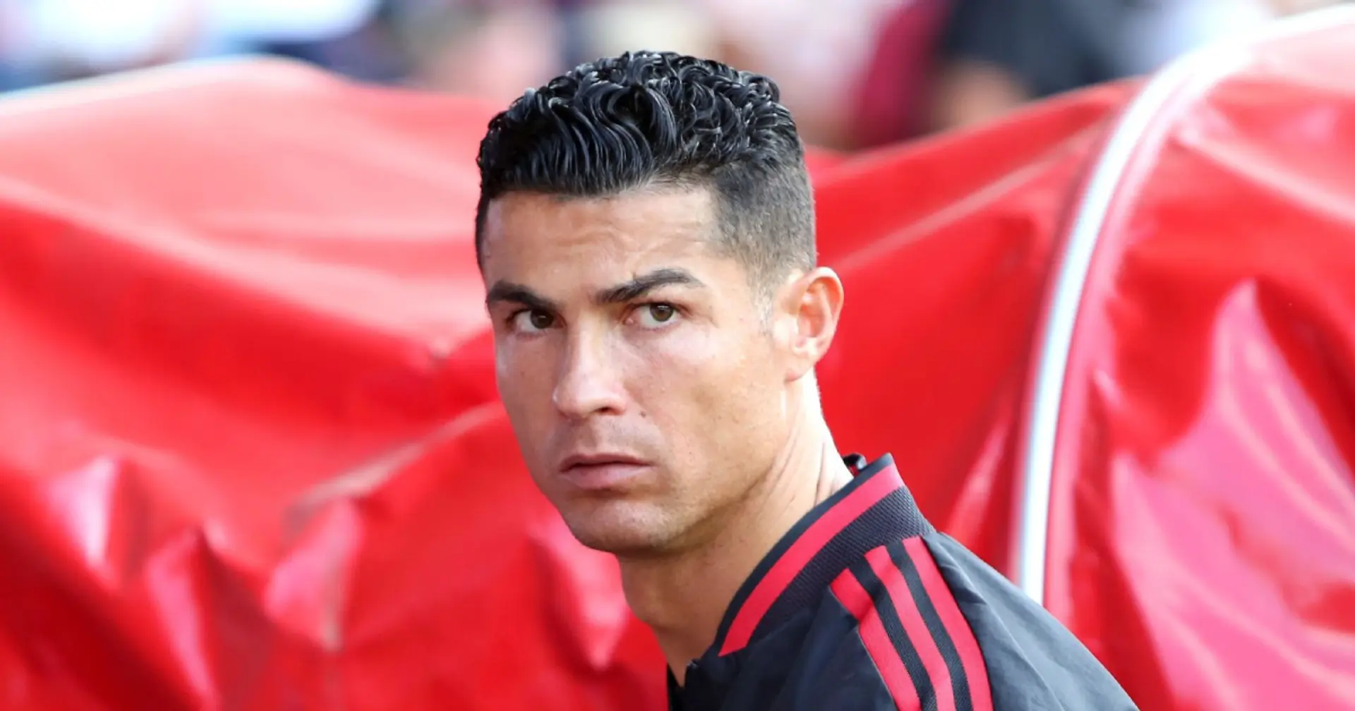 Ronaldo 'increasingly likely' to stay & 3 more big Man United stories you might've missed