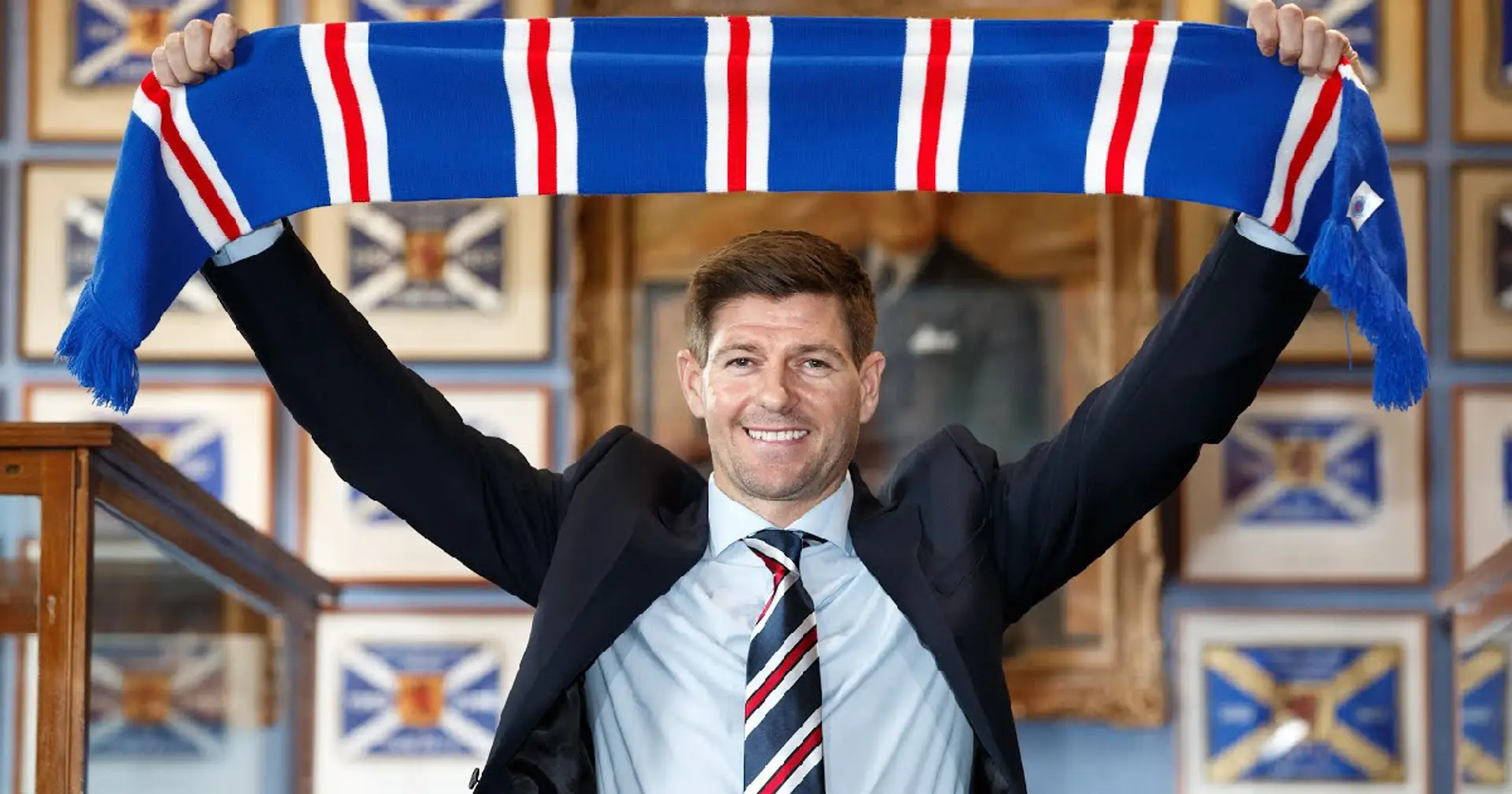 Steven Gerrard, Rangers staff, and players volunteer to defer their wages during coronavirus pandemic