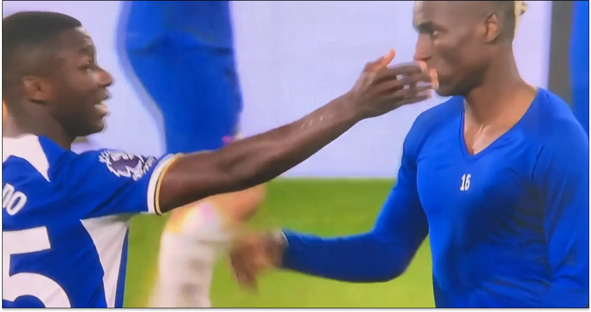 Spotted: Caicedo tells off Jackson after Palmer penalty incident