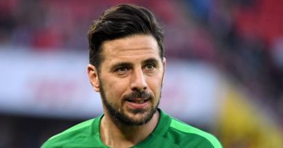Werder bleibt in der Bundesliga, Claudio Pizarro soll zu Bayern zurückkehren