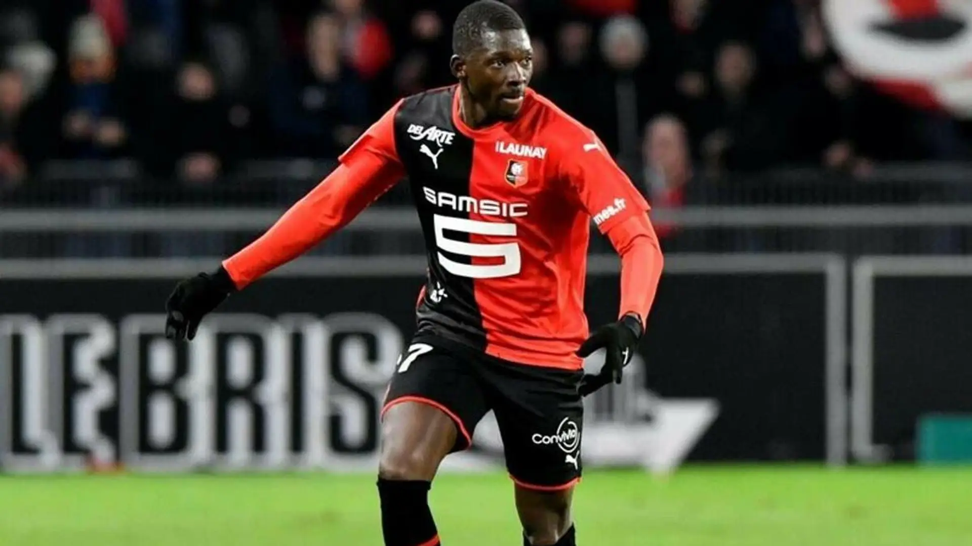 ⚡ Officiel: Hamari Traoré, cible du PSG au poste de latéral droit, prolonge avec le Stade Rennais