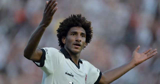 Liverpool show no interest for Brazilian wonder kid Talles Magno - multiple sources