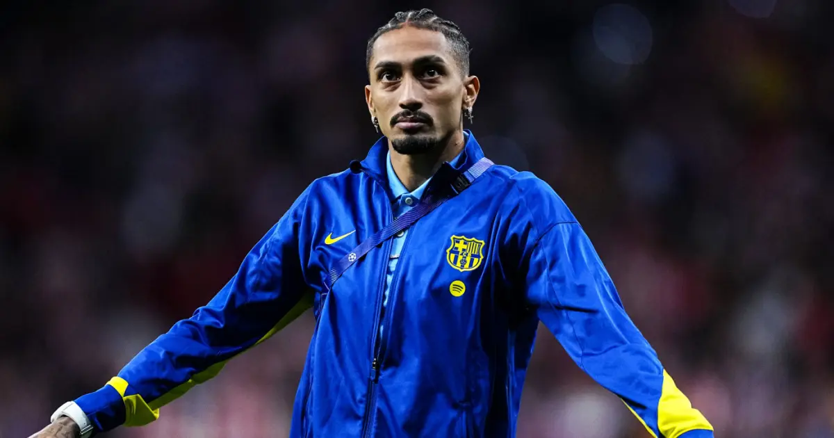Raphinha recalls childhood struggle: 'I spent 8-9 hours without eating and lost friends to crime' - Football | Tribuna.com