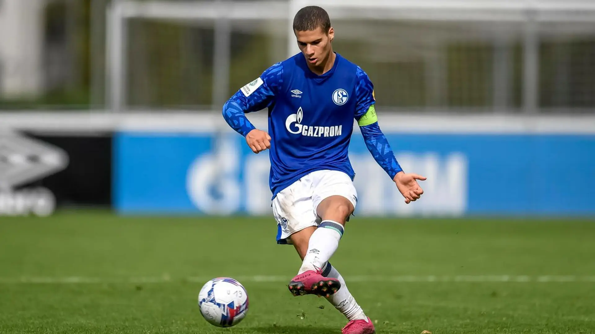 Liverpool linked with Schalke teenage sensation Malick Thiaw