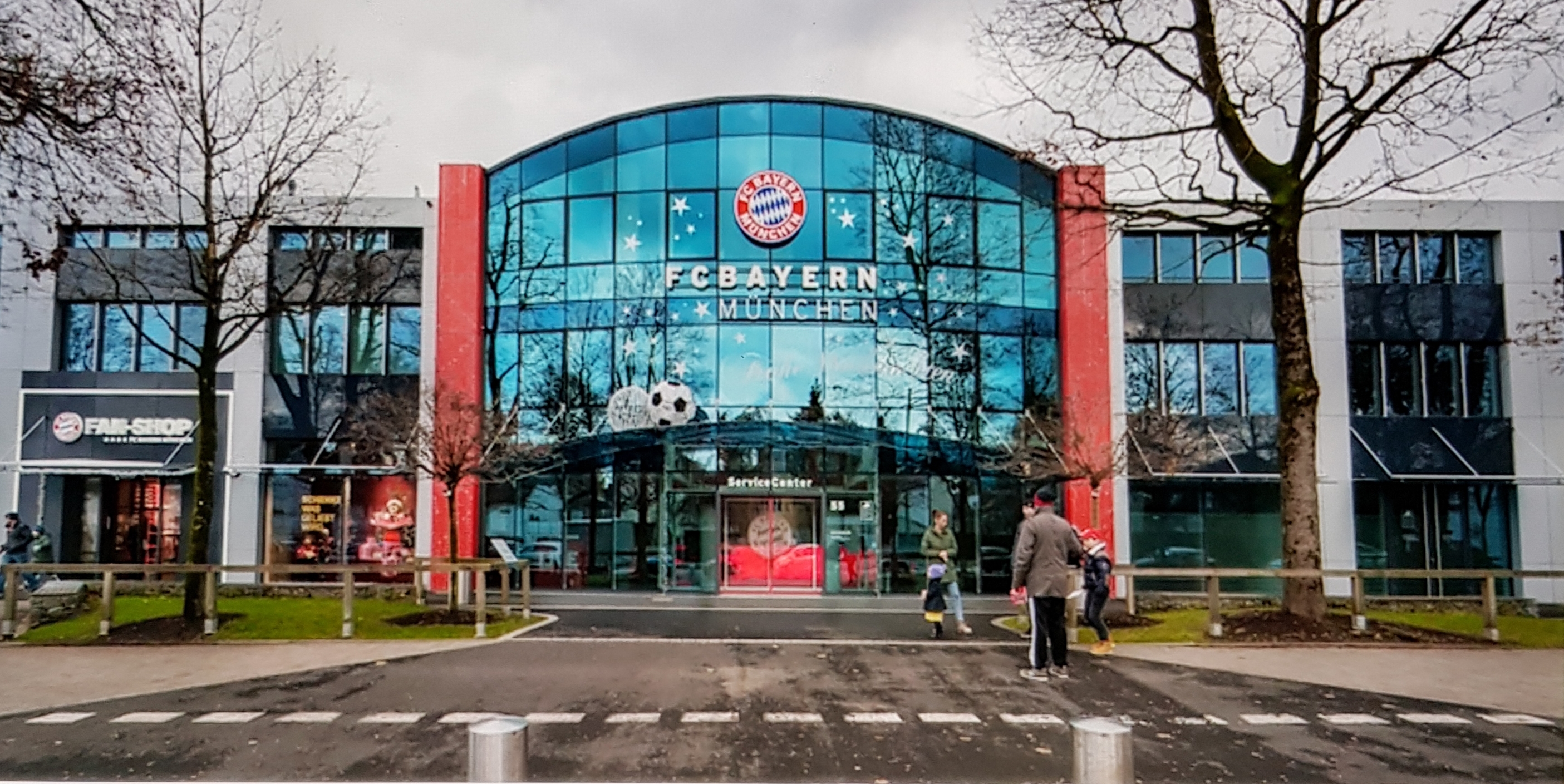 FC Bayern Frauen planen Turnier in den USA. 