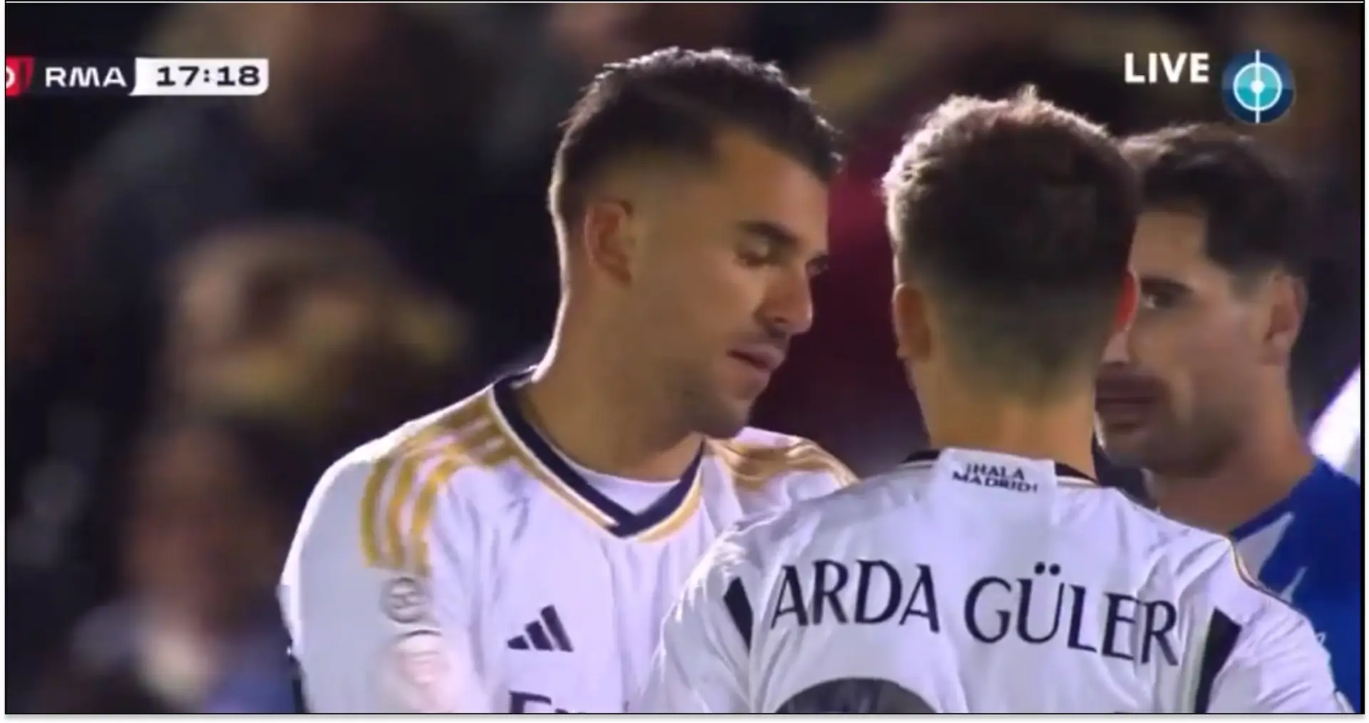 "Dani est un joueur senior": un Madridista défend Ceballos suite à l'incident du coup franc avec Guler