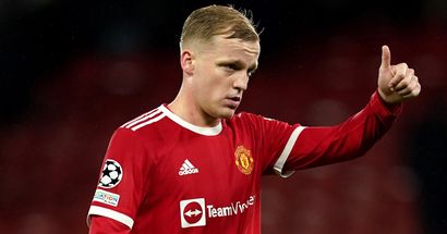 Fabrizio Romano: 'Talks ongoing' between Man United and Crystal Palace for van de Beek (reliability: 5 stars)