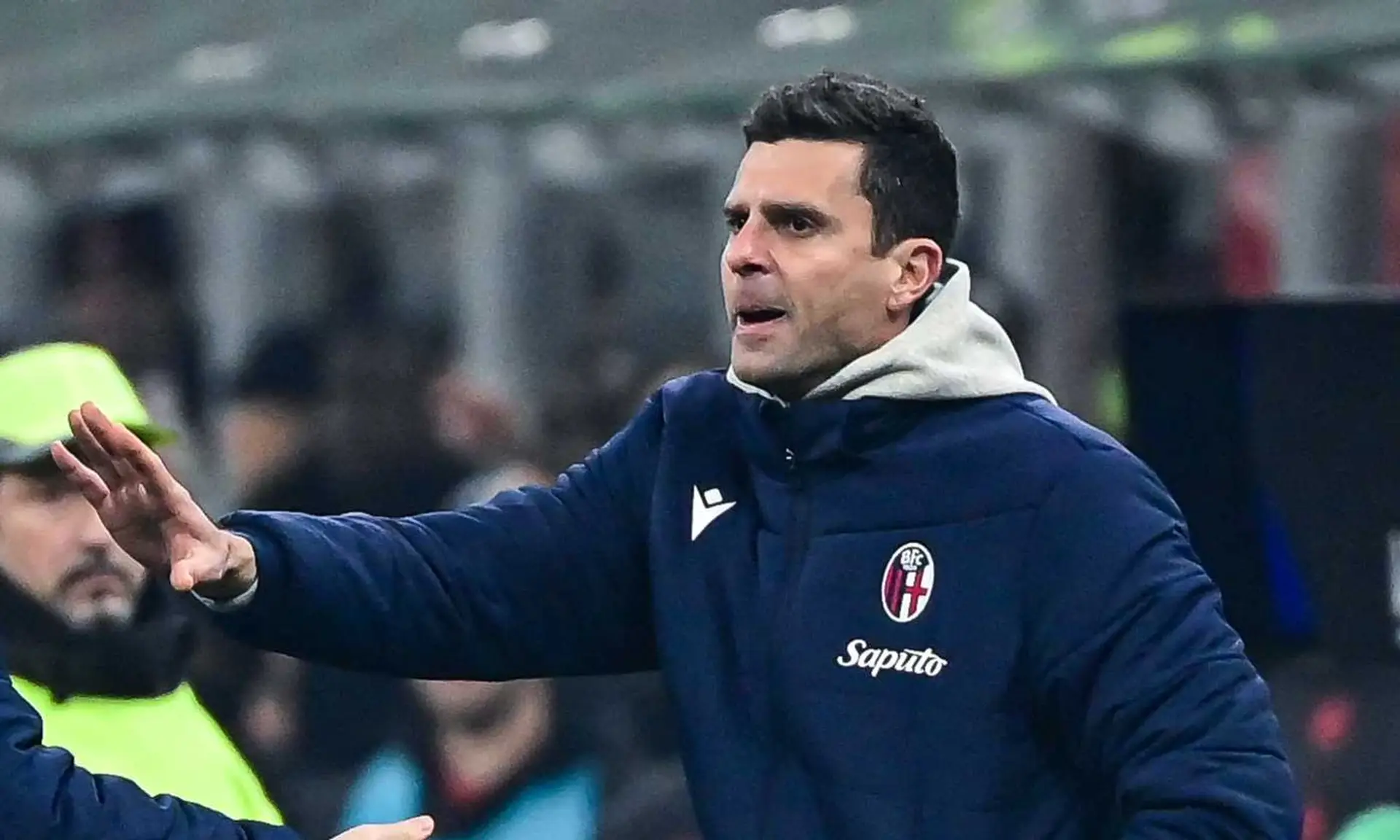L'entraîneur de Thiago Motta ferme les portes au Napoli : "Il ne viendrait pas même si de Laurentiis lui achetait ZIrkzee"