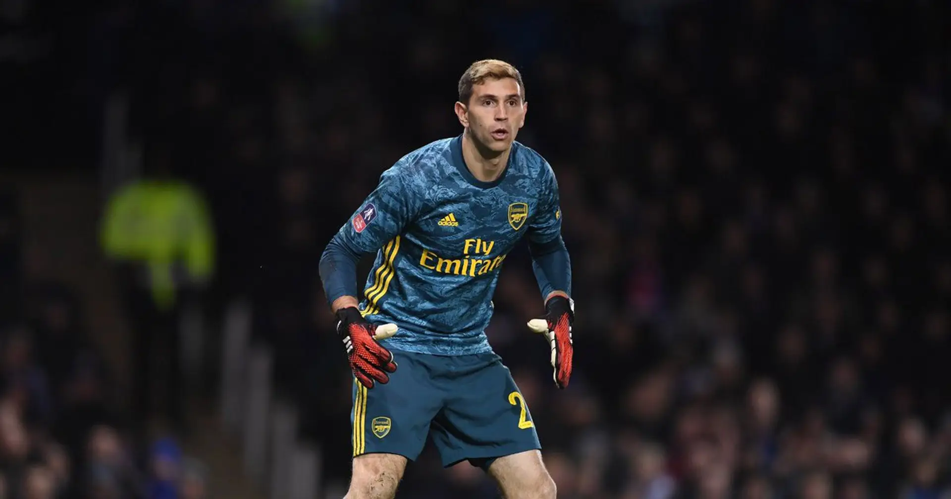 Arsenal pay €500,000 bonus for Emiliano Martinez purchase after snubbing Independiente claims in November